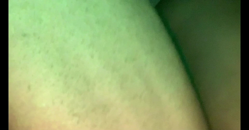 DivaHouz: 与热辣的黑人少女站起来做爱，湿透的阴户视图