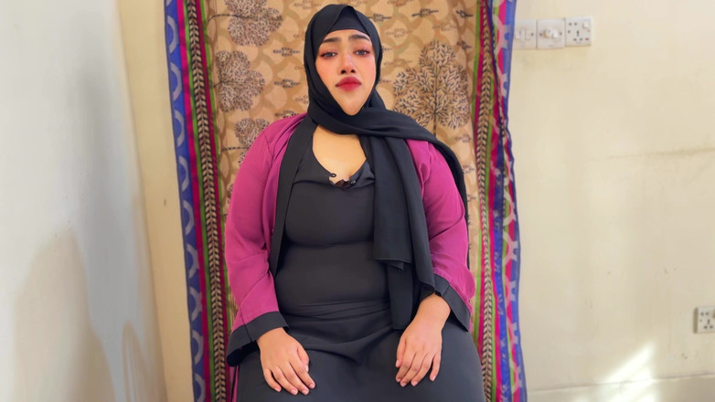 Aria Mia: Sexy musulmana hermosa milf árabe está desesperada por sexo hardcore - enorme...