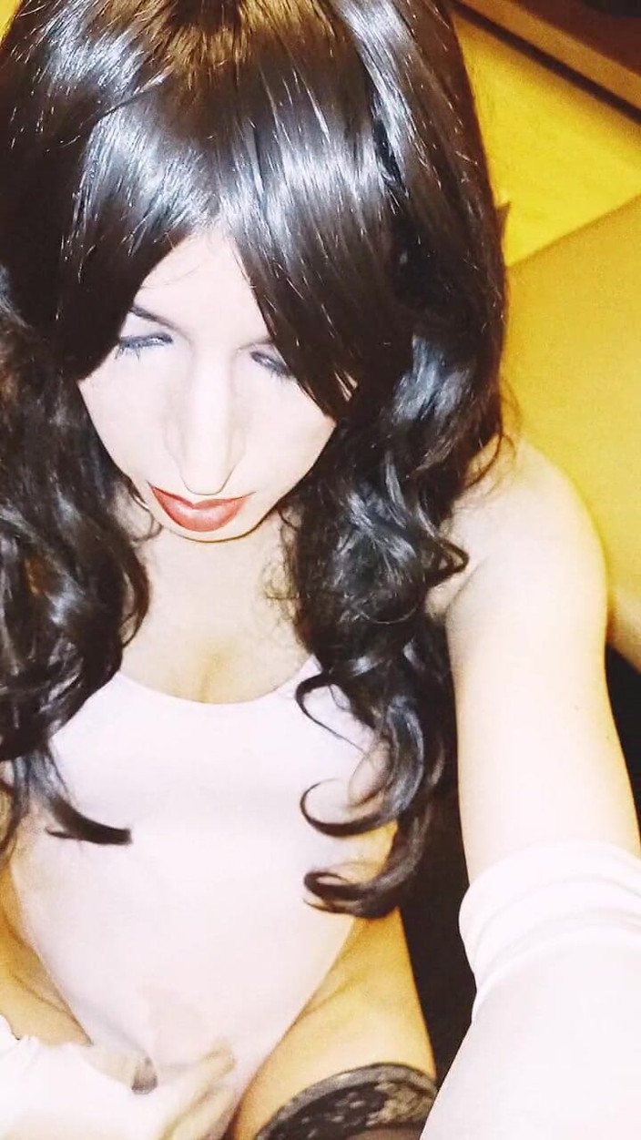 Tammy sissy slave: Tammysissy İdrarla Anal Mastürbasyon