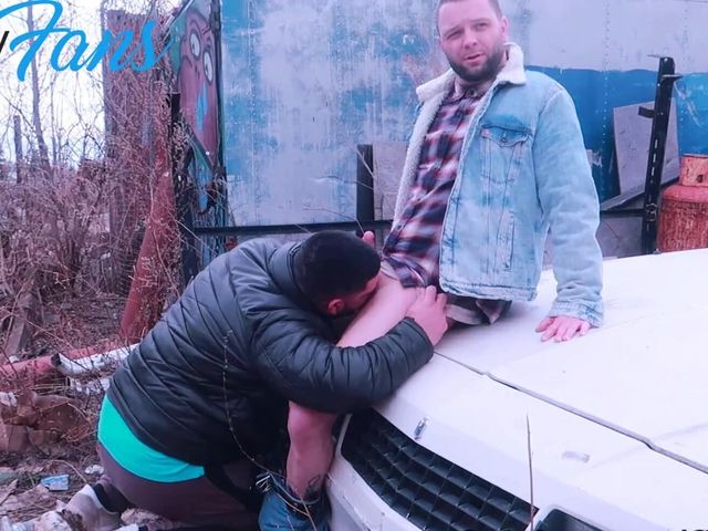 So We Managed to Pull It off, I Suck Tats at a Recycling Plant - Click L I K E if You Appreciate the Risk!!! Passionate Sex Vid (Change340)