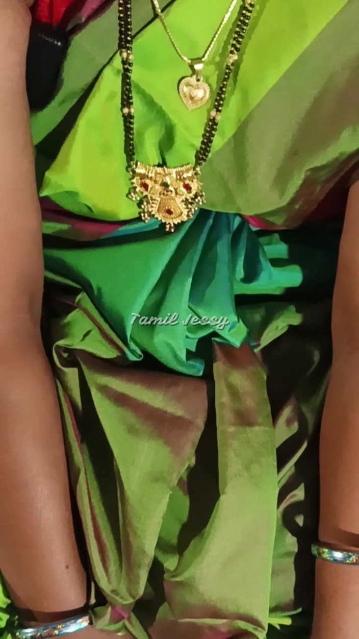 Tamil Jessy: Nevlastní sestra si hraje s nevlastním bratrem