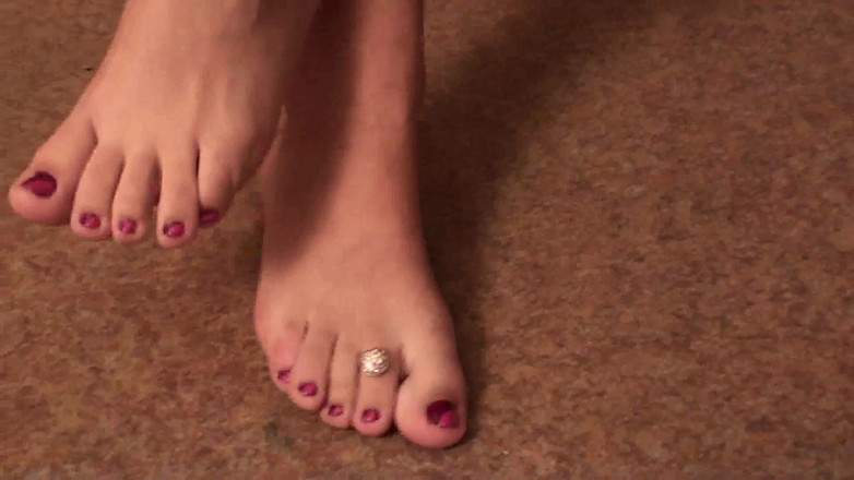 Foot Girls: Любительський фетиш ніг з сексуальною тінкою в нижній білизні