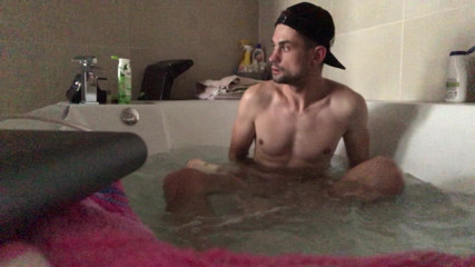 Davids secret: Hra ve vaně
