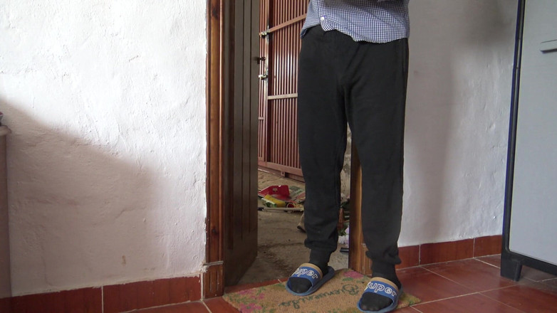 Souzan Halabi: Arab Egyptian Wife with African Delivery Boy