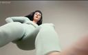 Lady Medusa: Giantess in Yoga Pants Stomping