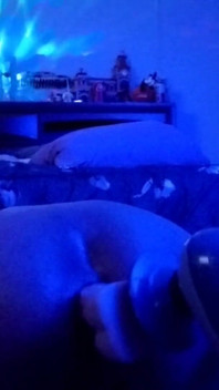 Its a Vibe! Jimmyzdick Finds a Back Massager and a Dildo??