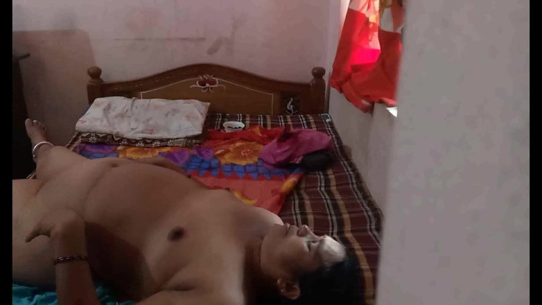 Desi mature: สเต็ปอาเหน่งผิวขาวนมขาวอินเดีย เซ็กซ์ homemade เย็ดดีที่สุด