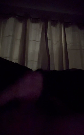 Remys: Jerk off in the Dark