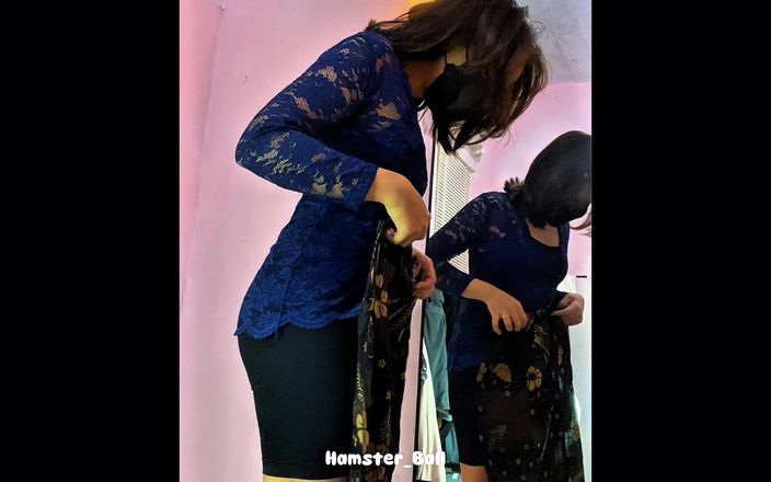 Hamster_Ball: Taylandlı hizmetçi ile tesettürlü kebaya elbisesi giyiyor