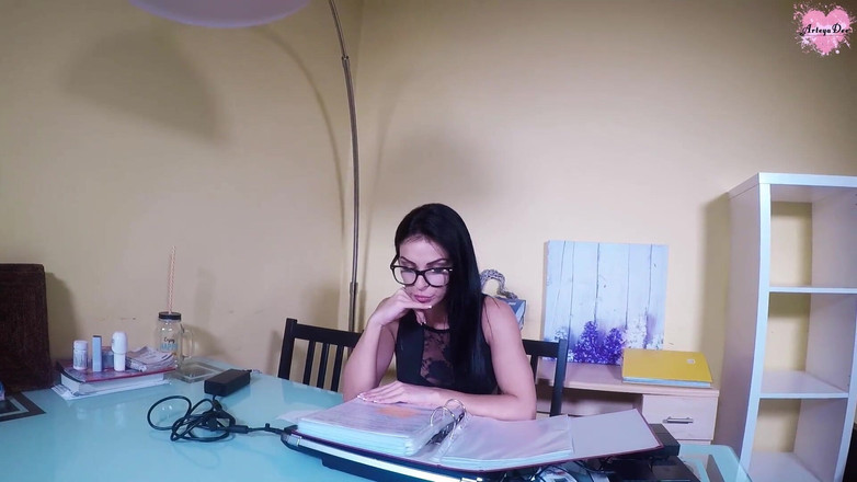 Arteya: Lesbiene sexy își ling pizda reciproc și au orgasm în același timp