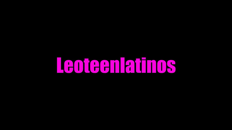 LeoTeenLatinos: लातवियाई छात्रा पहली बार समलैंगिक सेक्स की कोशिश करती है - "थन"