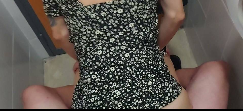 Darkprincess666: Tmavá princezna: čas na jesle !! Sex na záchodě