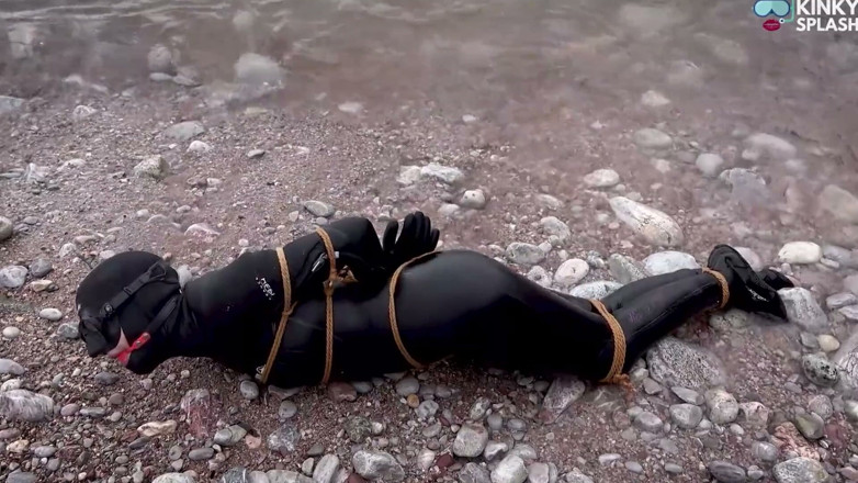UKCuteGirl Lucy Lauren: Begging to Be Tied up in 8mm Beuchat - Wetsuit Girl Struggles...