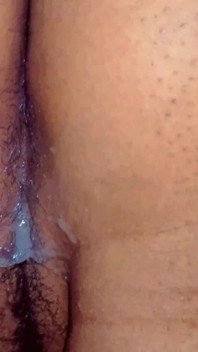 Tukang Susu Yang Marah Memergoki Ibu Rumah Tangga Yang Seksi Dan Menidurinya Dengan Keras.