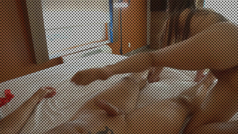 DCTrousersnake: Ali jones - thiếu niên nhút nhát mới đến la quyết định đụ trên...