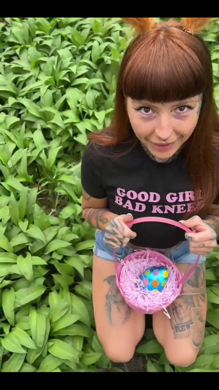 Only Owain: Kelinci Lagi Asik Bersenang-senang! Aku muasin semua telurnya