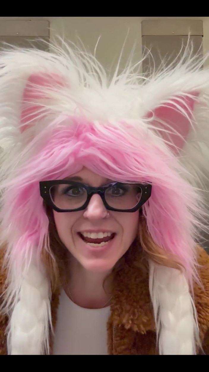 Suzy Wylde: В аеропорту готується до ще анального тренування