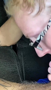 Slutty Britt Loves to Gag on BBC