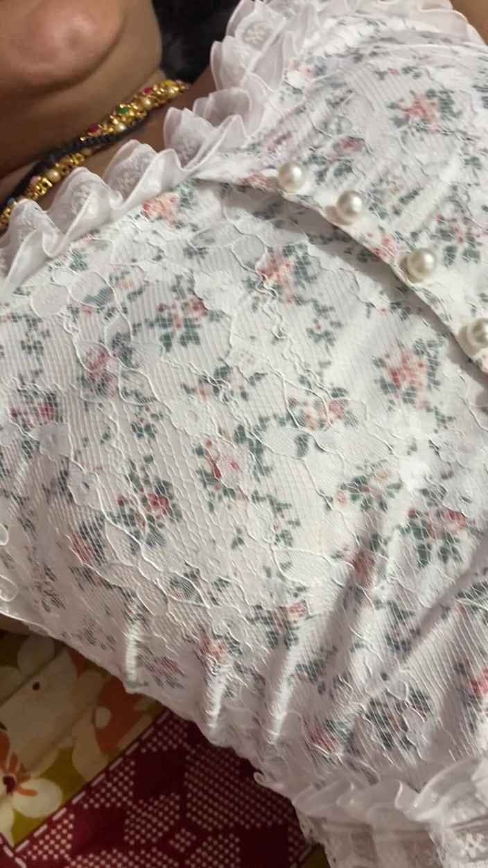 Sexy sonam studio: मेरे सबसे अच्छे दोस्त की पत्नी को चोदना