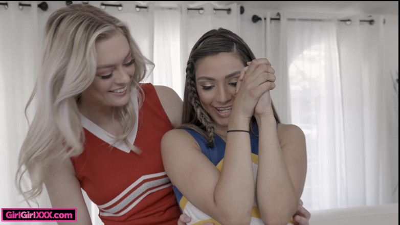 Girl Girl XXX: Cheerleaders amber moore &amp; nina nieves stretch each other out