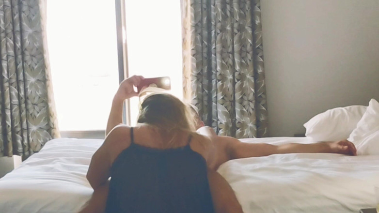 Estebanyanna: Incontro con moglie traditrice in hotel film completo. Lei è pronta...