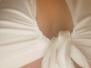 Amateur sex for you: Возбужденная одна дома жена мастурбирует с большим дилдо до оргазма