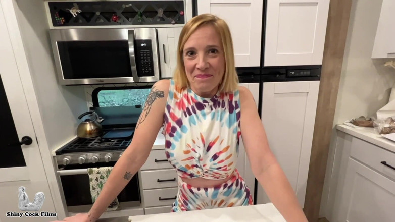 Jane Cane: Kế hoạch độc ác của mẹ kế để bắt nạt con trai riêng...