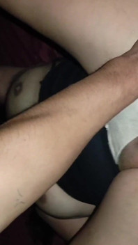 Namiętny, domowy seks z moim wielkim przyjacielem po imprezie