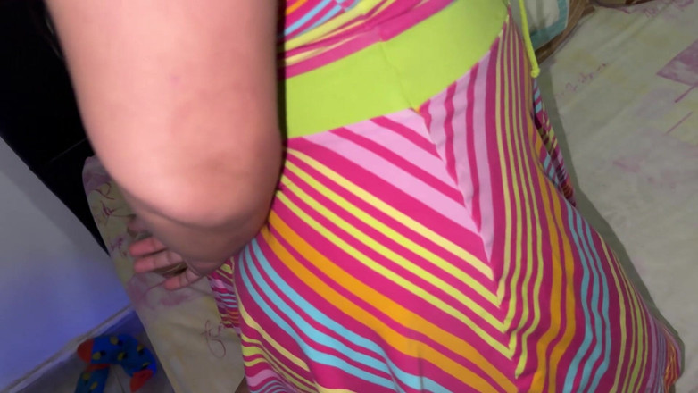 CoupleOfHotSins: 시어머니가 방을 청소하며 섹스가 필요하다고 말한다