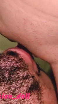 How to Lick a Pussy? I Let My Fan Put His Tongue in My Vagina