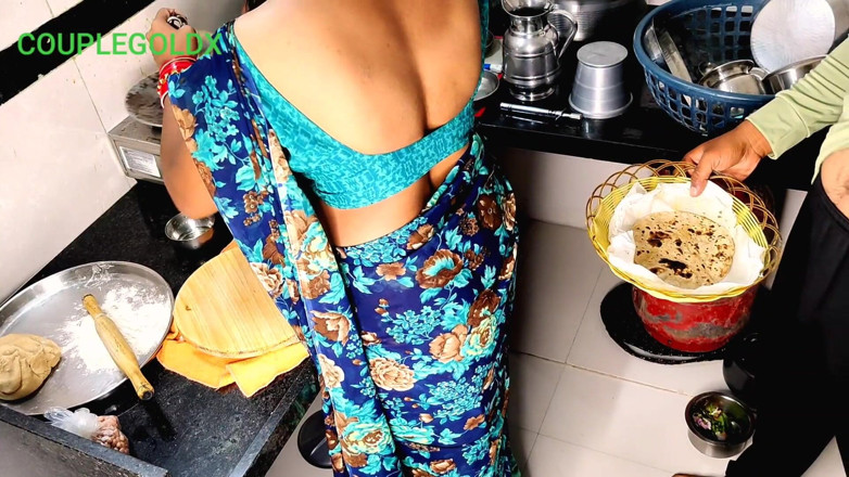 Sexy Komal: Kitchen Sex: Step Mom Is Sitting to Eat Food Till...