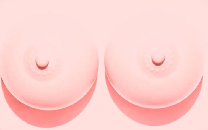 Camp Sissy Boi: Het ultieme mietje-spel laat je borsten groeien Sissy Body Joi-stijl...