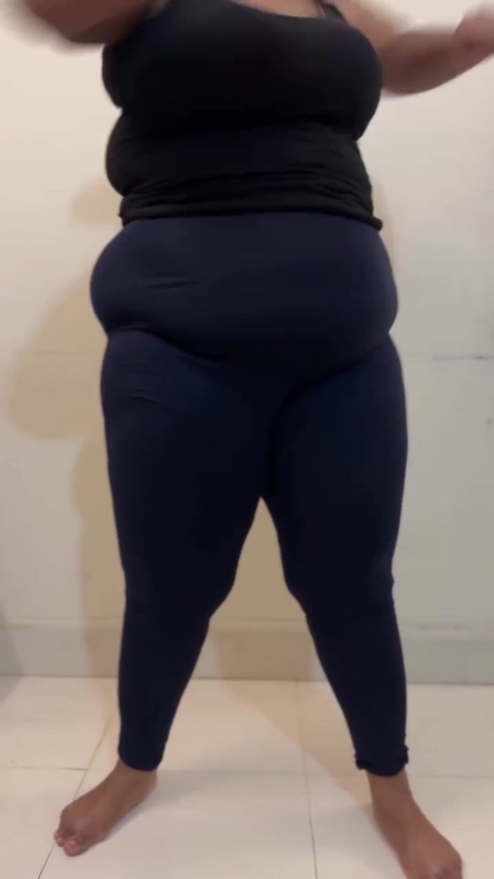 Aria Mia: Sfw Vlog: Big Ass BBW Big Boobs Muslim Girl Anippe...