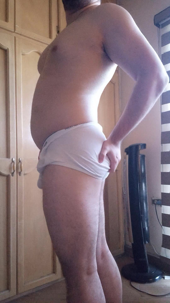 Himbo_Fox: 肌肉发达的壮男挑逗并炫耀