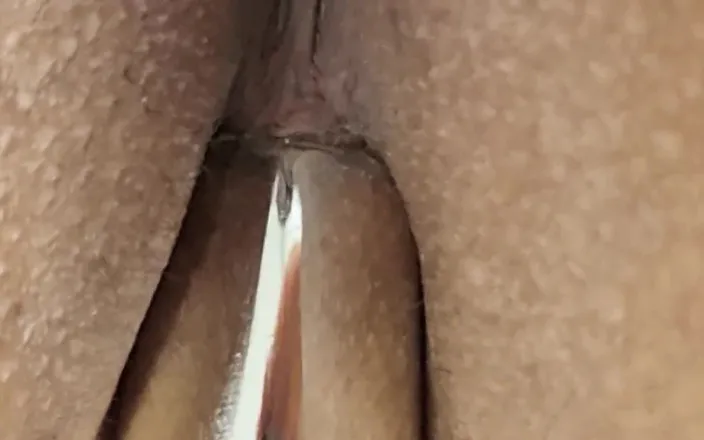 Minhaesposaparaoutro: 我的淫荡饥渴家庭主妇和她的小穴玩玩具