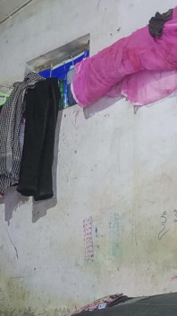 Przyrodnia siostra przyłapała mnie na oglądaniu porno