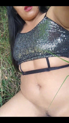 Karla love: 在公共场合啪到超级潮吹