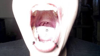 Abby Anna: Hluboko ve Valových ústech