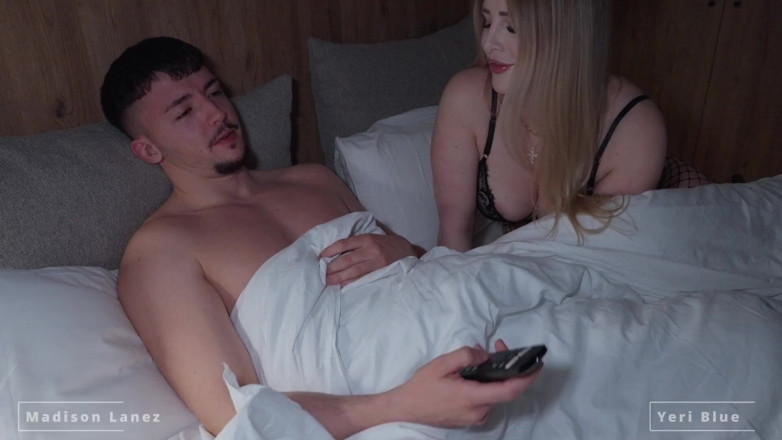 Yeri Blue: Big Tits Blonde Needs to Fuck After Work