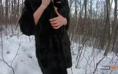 Outdoor!!! Sexy Lesbian Fur Girl Try Get Pee - Squirting to Warm You 4K