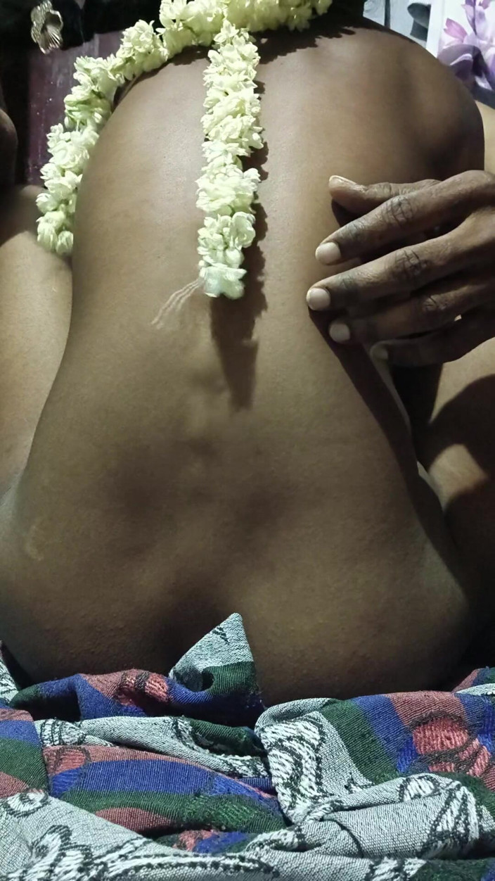 X videos: Hermano indio hermanastra en sexo casero 2