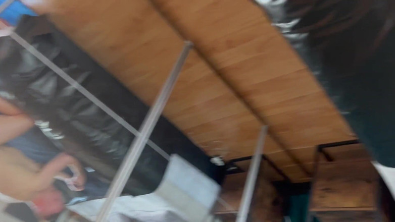 davidedpxxx: Fisting gorący tata mięśni z niechlujnym rozdziawonym tyłkiem