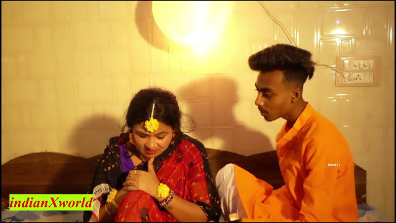 Indian Xshot: Älskar sex på första natten med änka fru! Indisk sex