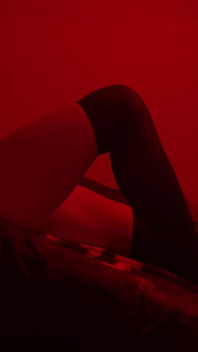 Lingerie striptease dikke dijen lange zwarte netkousen dij hoge sokken tengere vuile-blonde pawg 2023 tiktok