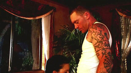 My Parody: Una mora fatta per divorare un cazzo