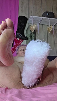 Fuzzy Fuck Whore Loves It Rough
