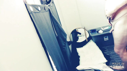 Rainforestman: Büyük siyah dildomla oynuyorum