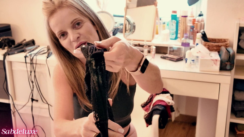 Sabdeluxe: 205 Vuile slipjes