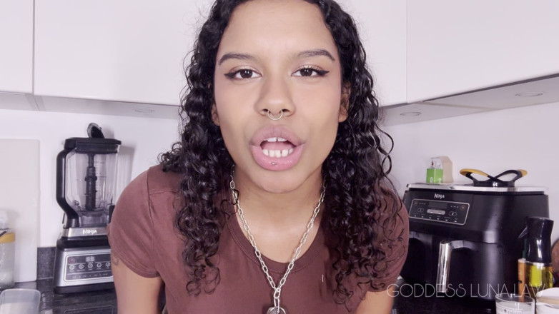 Goddess Luna Law: Zjedz spust cuck
