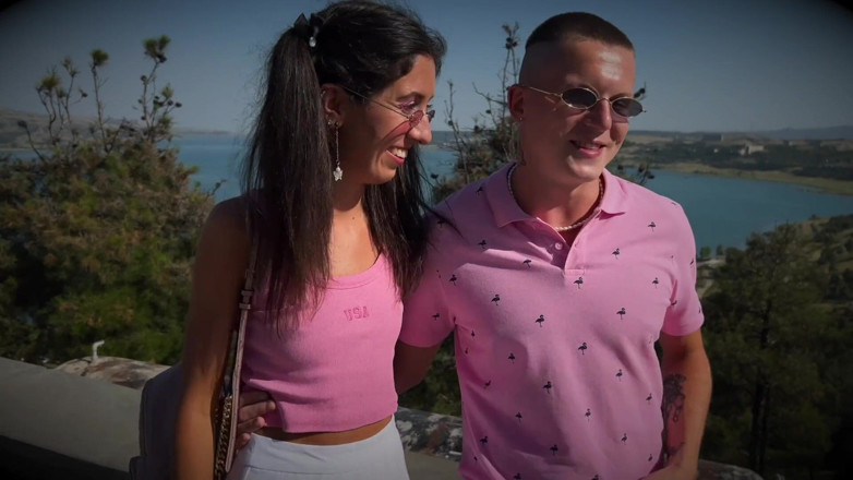 Falcon Al straight porn: Trio bi - Cuplu de Barbie a atras un tip care...